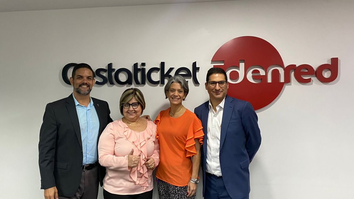 Siempre agradecidos por contar con la participación de nuestros conferencistas: Magdalena De Luca, César Santana y Noel Martínez.

#Cestaticket #CharlasCestaticket #Liderazgo #InteligenciaArtificial #Bienestar