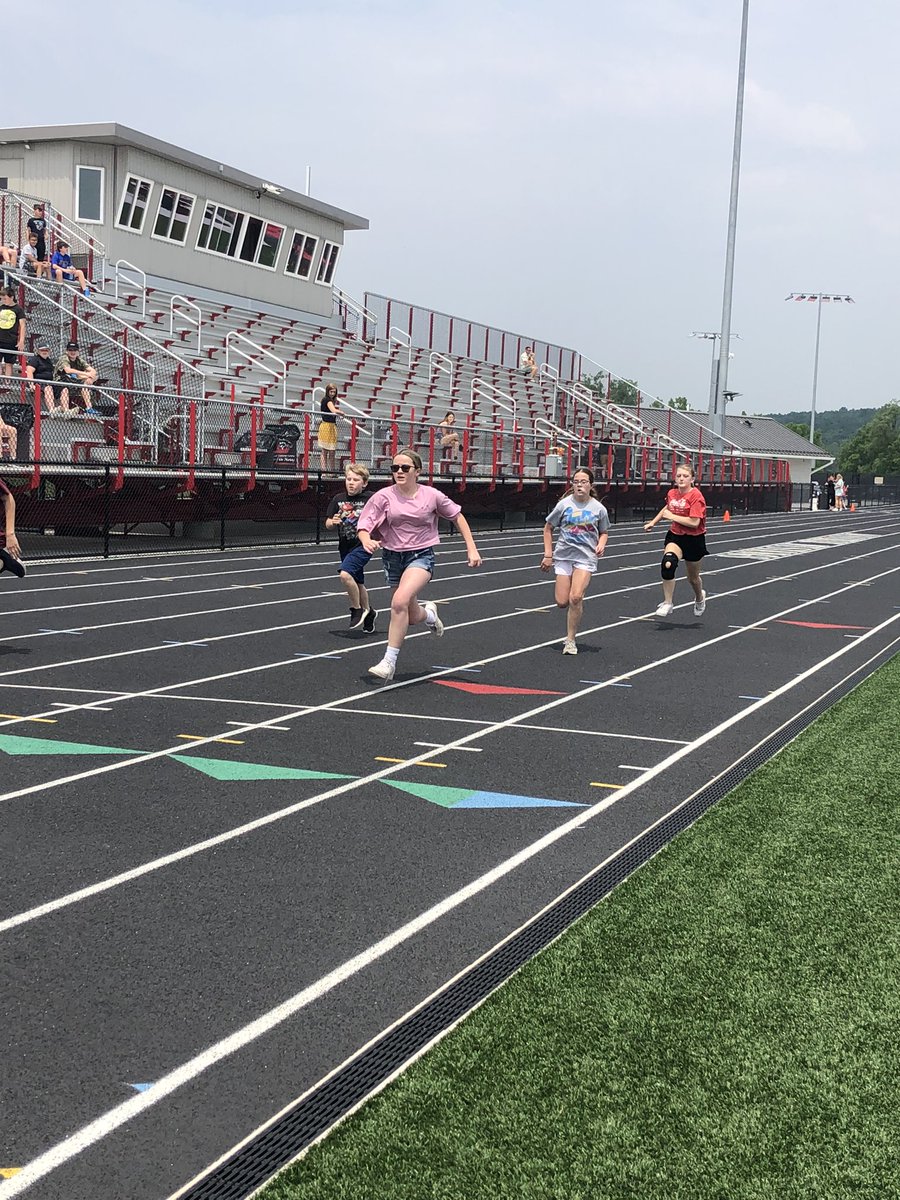 EBHSchool's tweet photo. #ebhschool. 6th graders and their last EBH Olympics!!  . https://t.co/UkK4CgGCPO