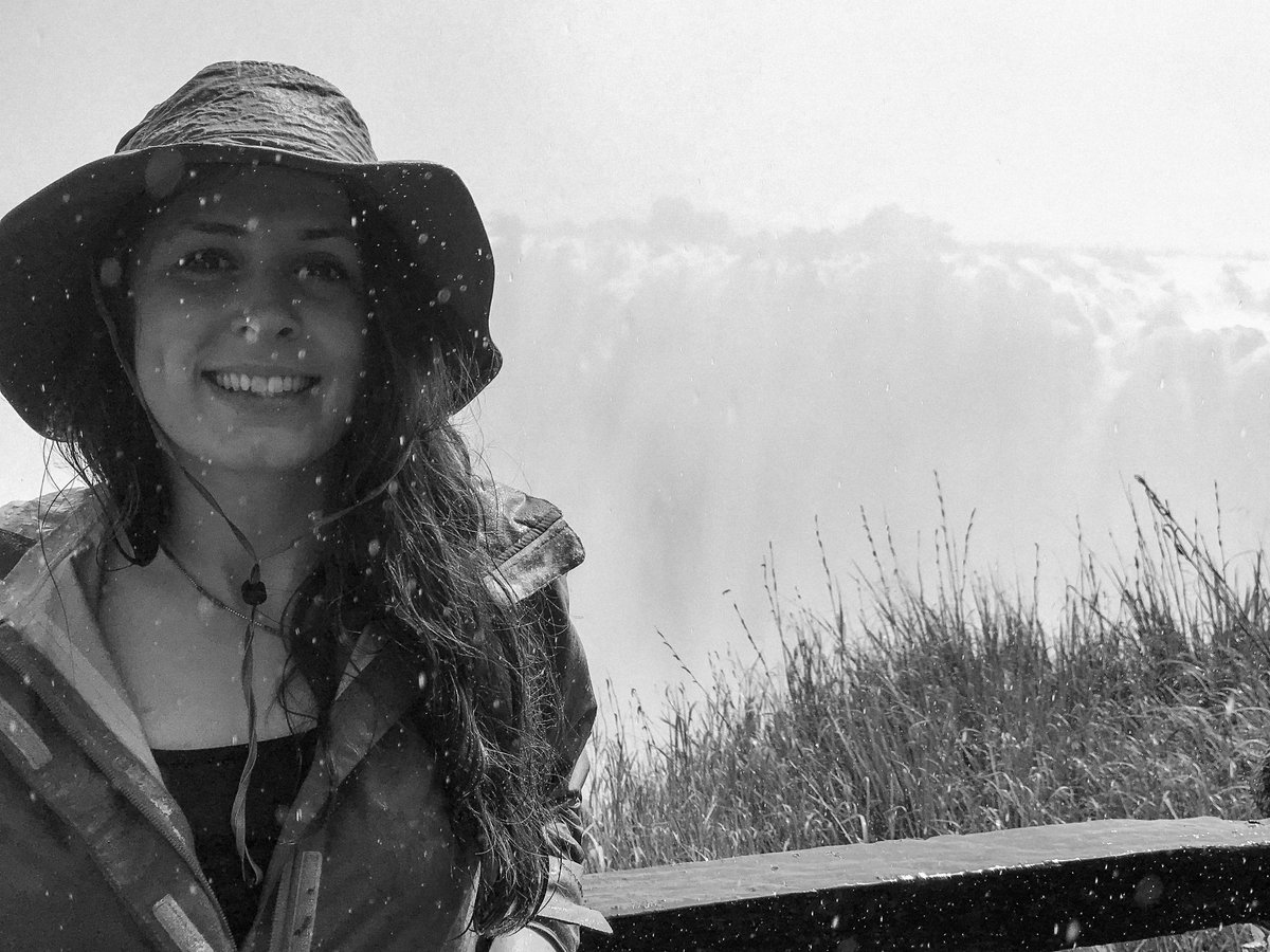 🔔 MEET THE COMMITTEE 🔔

Today we're introducing our Secretary and Industry Representative Rachael Naylor! Rachael is a Project Geologist working for Rio Tinto Exploration in Finland.