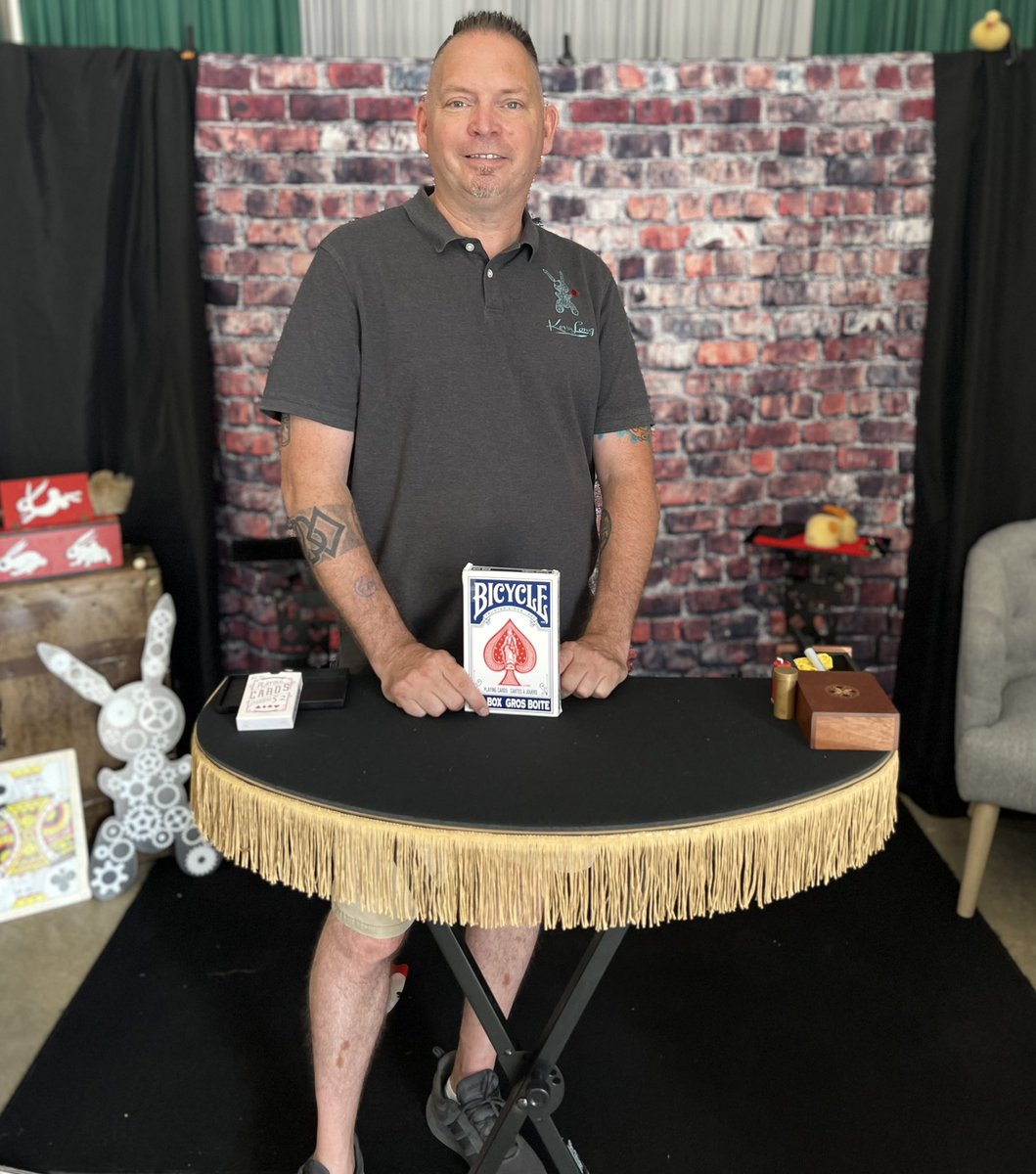 kevlong72's tweet photo. Join Me this year at the St. Joseph County Fair In South Bend 
Shows July 1,4,5 and visit me at my booth https://t.co/OxyV3tRqPi