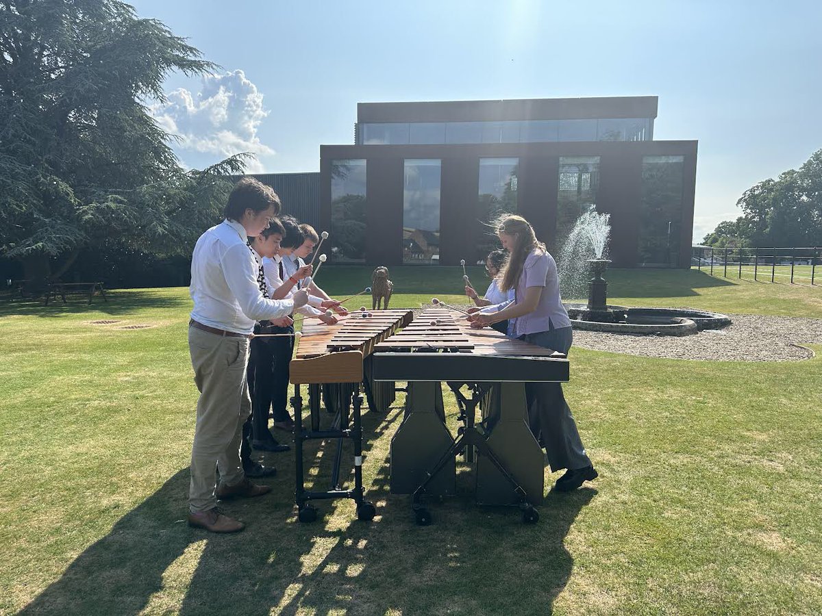 Rehearsals in the sunshine today ☀️<a href="/CedarsHallWells/">Cedars Hall</a> <a href="/wellscathschool/">WellsCathedralSchool</a>
