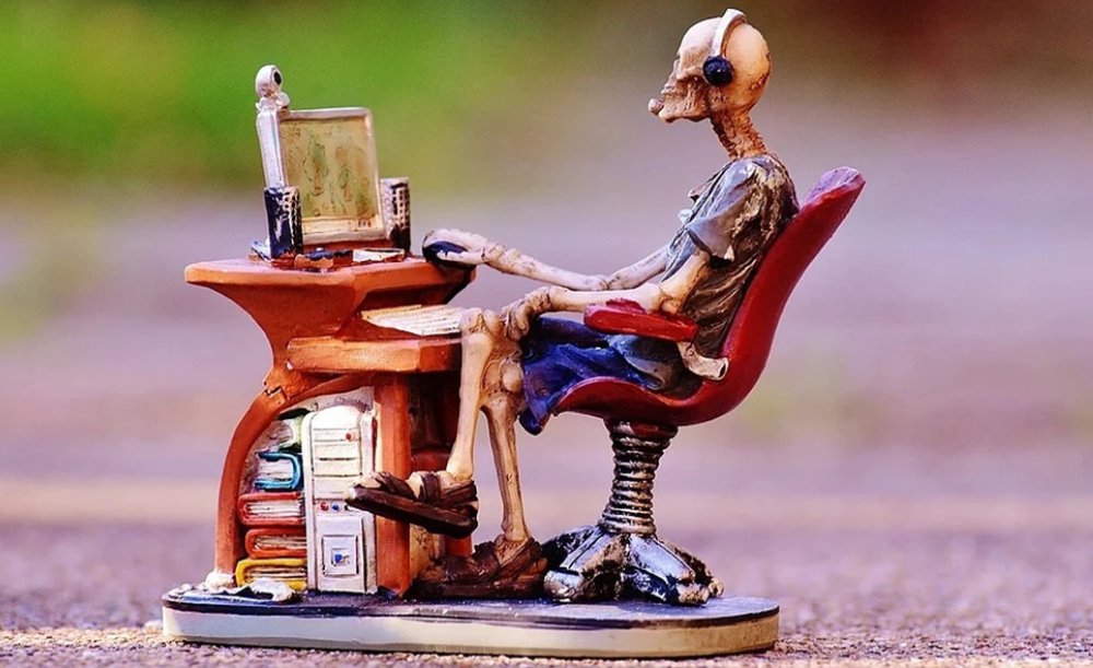 e-Squad Academy tweet media