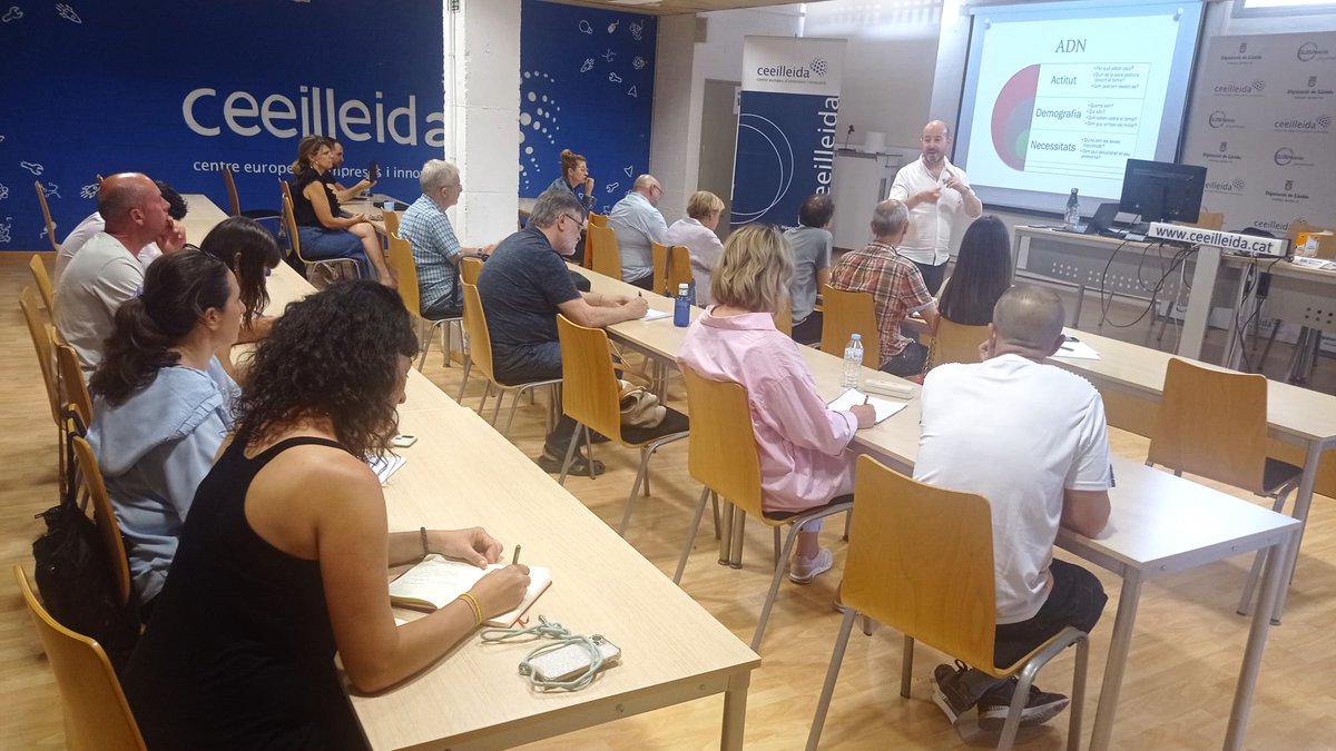 Avui al <a href="/ceeilleida/">CEEILleida</a> oferim el curs "Aprèn a comunicar les teves idees de manera efectiva", a càrrec de Gorka Bartolomé , doctor en Psicologia per la <a href="/UdL_info/">Universitat de Lleida (UdL)</a> i expert en coaching organitzacional, executiu i d’equips.