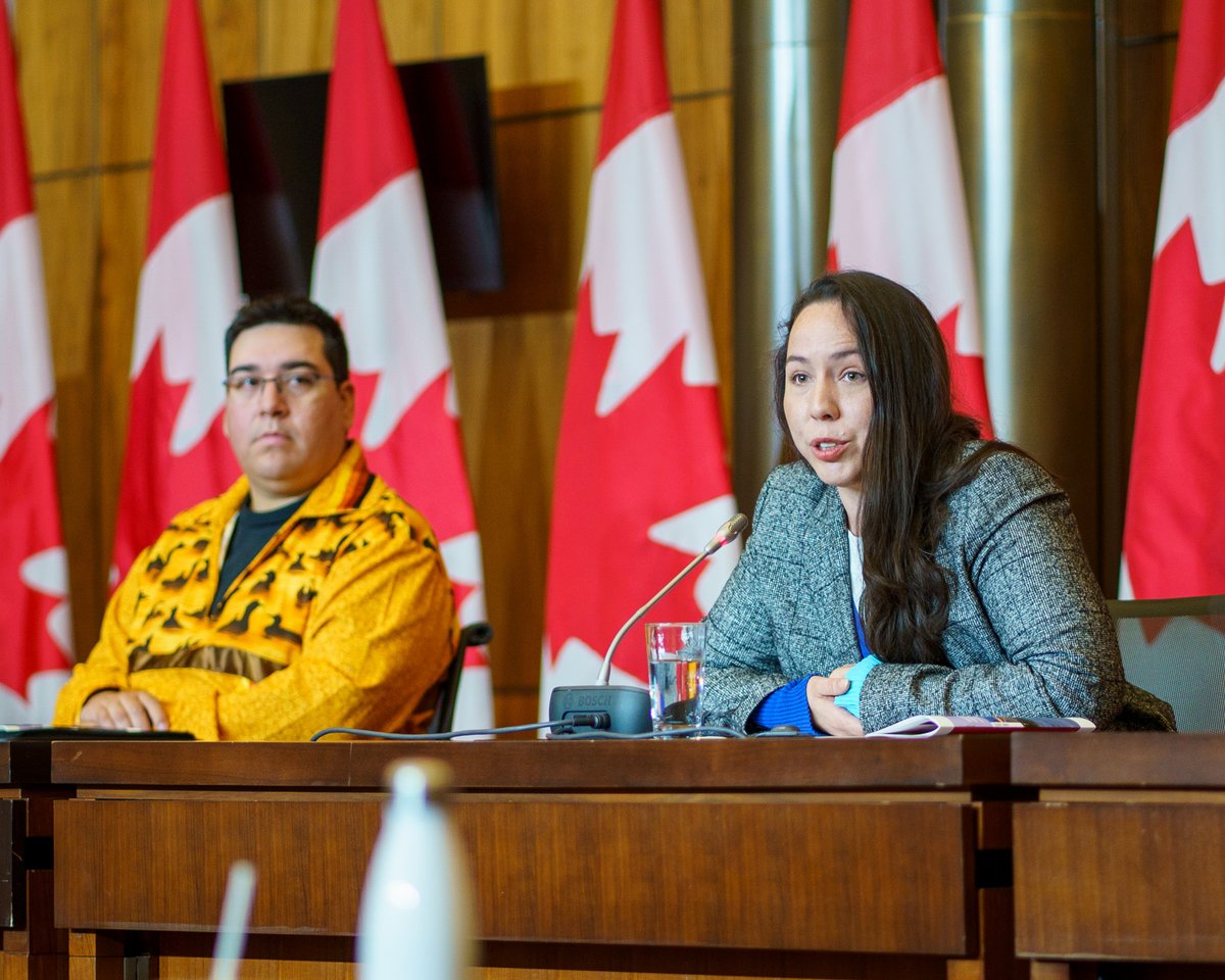 CanadiansOrg's tweet photo. Algonquin First Nations responded to plans to build a radioactive waste dump on unceded Algonquin territory near the Ottawa River (Kichi Sibi). 
https://t.co/QqAzcF1Hhg
@MargaretAtwood @dylanwhiteduck @LanceHaymond @ElizabethMay @RadWasteAlert @SierraClubCan @OttawaCofC https://t.co/J8gDufxgZy