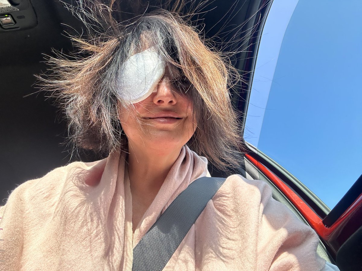 Again I need to say a huge thank you to the #NHS. Going home after Mr Williams and the amazing team <a href="/CV_UHB/">Cardiff and Vale University Health Board</a> stopped me losing sight in my eye with surgery for a detached retina. Very grateful to my optician who spotted it and rushed my in. Diolch all. Keep an eye on yours too ☺️