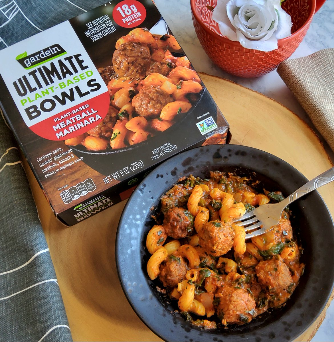momknowsbest15's tweet photo. Need some quick and easy meals this summer that will please your family and fill them up? Check out these delicious meal ideas ~ https://t.co/lQ3SorVKxc
 #ezsummermeals #birdseyesvegetables #summermealideas #quickandeasymeals #sidedishes #familydinnerideas https://t.co/495RA1zv9x