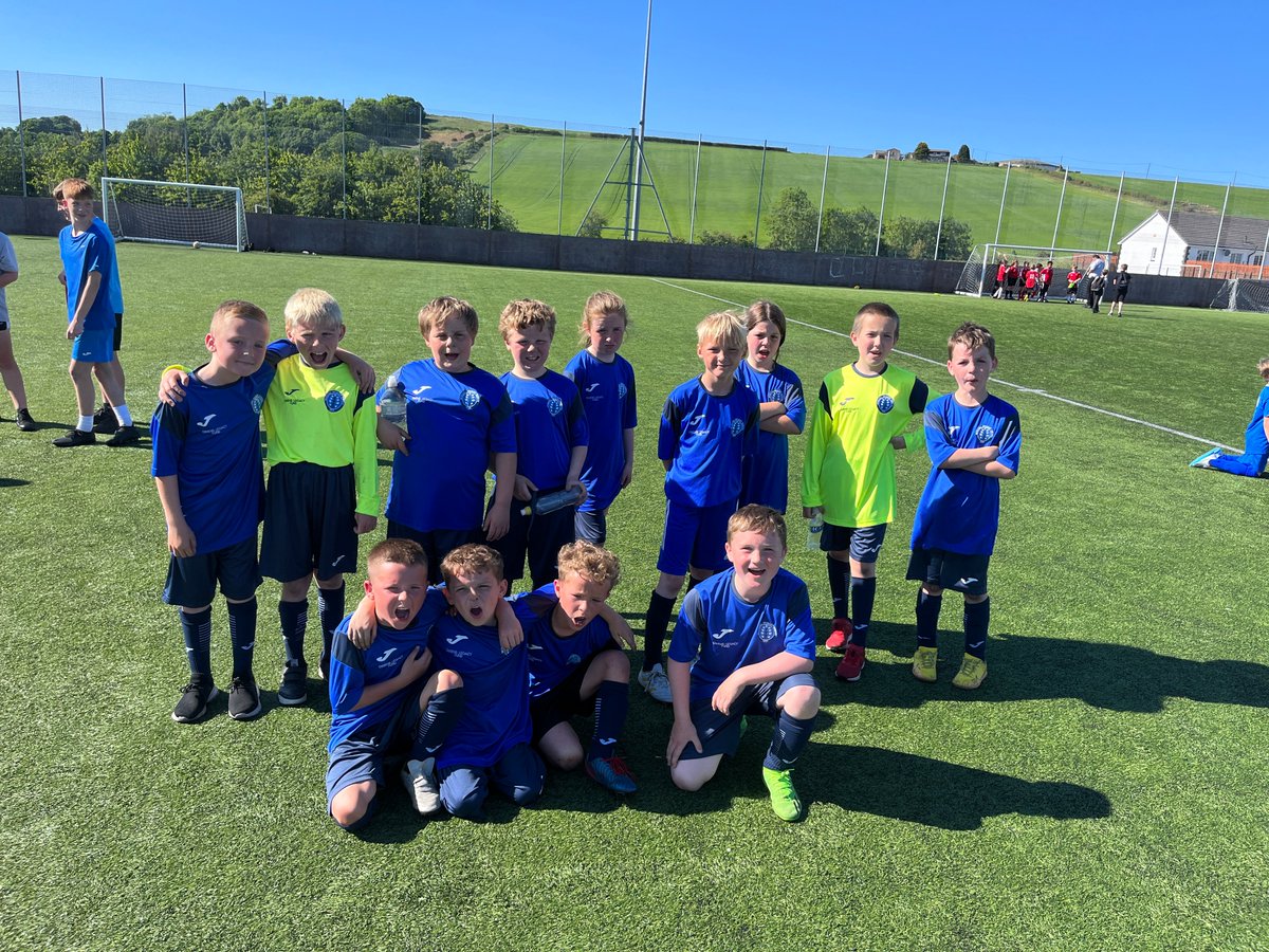 Well done to our P4/5 school football team who played so well and showed our school values during a friendly football tournament at Kennoway Primary School last week ⚽️ #proud