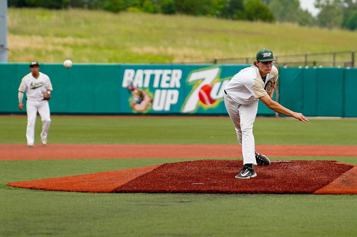 KAthmer_04's tweet photo. To Missouri S&amp;T, thank you for the past two years. I have met people and made memories I won’t forget. With that being said I am happy to announce I will be attending SIUE next year to continue my baseball career. https://t.co/M1M2JTuRWs