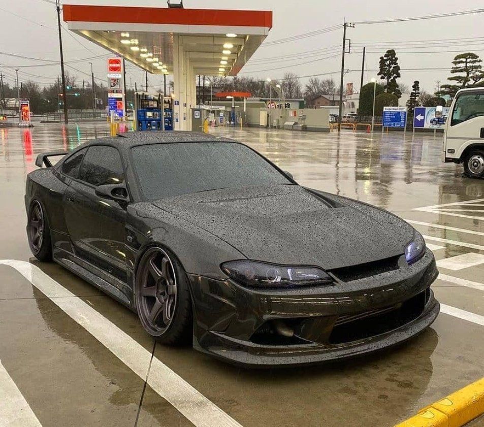 Nissan S15 Silvia