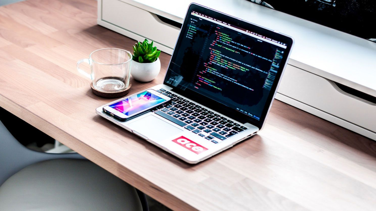 CodigoIngenier's tweet image. 🚀 Aprende desarrollo web conmigo y construye tu propio futuro en la tecnología. Únete a nuestra comunidad en #CodigoIngeniero y accede a cursos gratuitos en mi canal de YouTube. 💻💡 #FrontEndDevelopment #WebDevelopment #AprenderProgramacion #TechCommunity