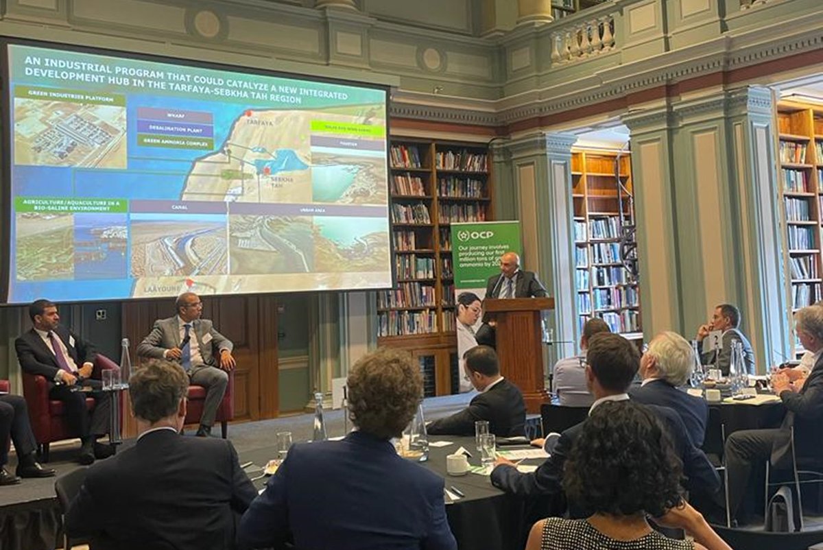 OCPGroup's tweet photo. We aim to produce 200,000 tons of #GreenAmmonia by 2026, one million tons over the next four years before ramping up production to reach a total of three million tons by 2032. This ambitious plan will enable us to ensure 100% use of green ammonia in our products. https://t.co/0jODhbIR7v