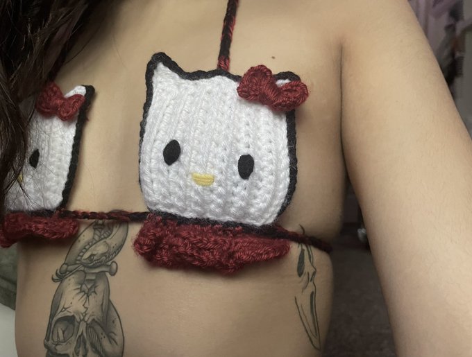 hello kitty crotchet bikini top,  freehanded by yours truly 🎀 https://t.co/th1xTvB3ZG<a href="/tag/6thocean"class="tags"><span>#6thocean</span></a>
