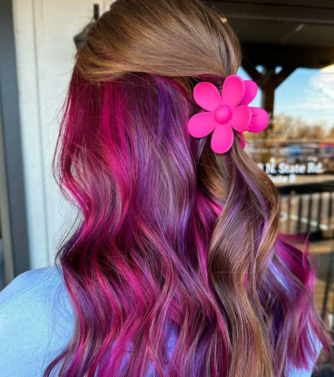 huntordyeuk's tweet image. Add a little colour this Summer! 🍭

Using Pulp Riot in shades 
💗 Cupid + Candy
💜 Elixir + Velvet

Hair by @_hairbysavv

Shop the brand now on Hunt or Dye 💗 #HOD #HuntorDye #PulpRiot #PulpRiotIsThePaint #PulpRiotHair #PulpRiotColor #HairArt #HairColor #HairSalon