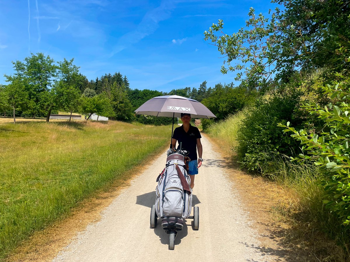 JMarWilhelm's tweet photo. It is getting dry outside and the fairways are fast. But the #golf location @gclauterhofen is just stunning and really nice to play #lauterhofen #pxg #pxgtroop #pxgfamily
#golf #outdoor #enjoylife #stayfit #golfpack #bmwgolfsport #drivenbypassion
#titleist #jucat #garmin https://t.co/wmaRKhkzND