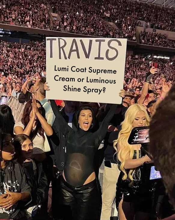 KeuneNAmerica's tweet image. What better way to announce our Semi Color Liquid Activator is on the way?! 🤩  Thank you Kourtney for the announcement gold and @keuneanz for the inspo! 

#keune #keunenamerica #keunecolor #keunesemicolor #youcanhaveitall #keunestyle #keunelumicoat