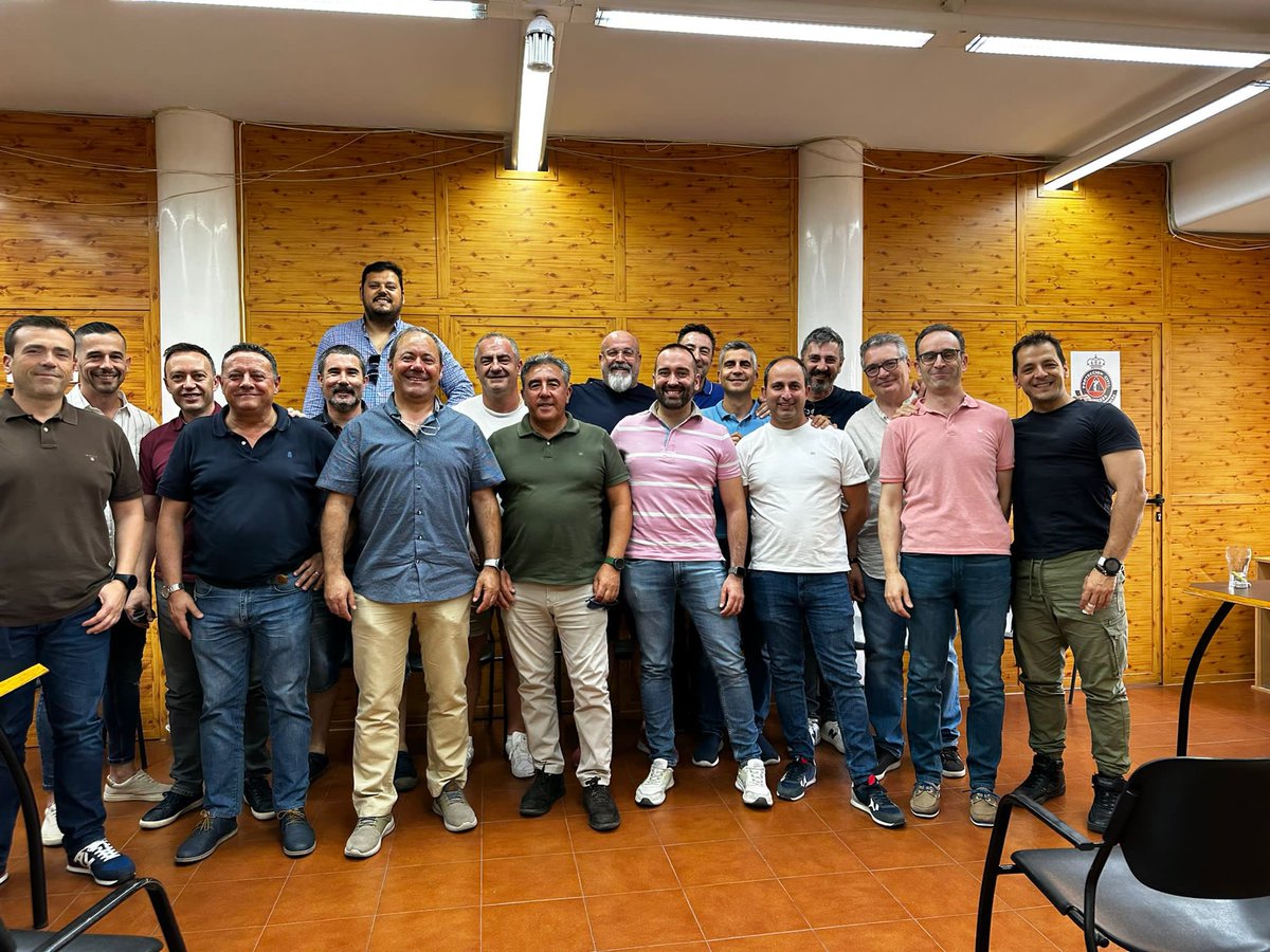 AsesGCToledo's tweet photo. Asamblea de socios en Talavera de la Reina. Se han tratado temas de importante interés para los suboficiales de la provincia de Toledo. #asesgc https://t.co/dt6pimql1k