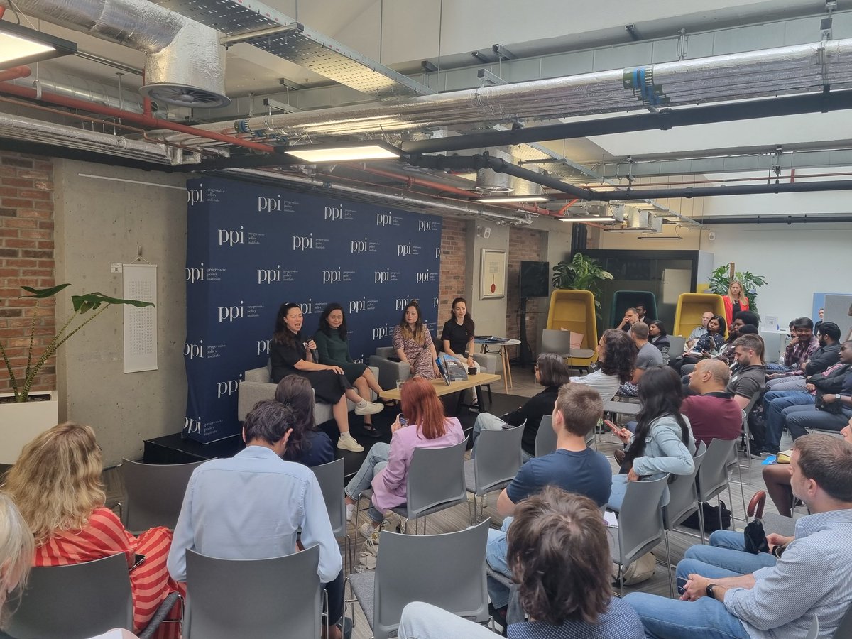 Fab panel of #AppDevelopers @bcs this evening at this @ppi & @MosaicPPI event at our HQ - Rajani Rao, @SutchFun of @gojauntly, expertly chaired by @bcs BFF @CaseyNCalista of @HK_London