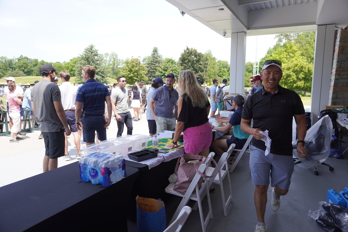 BadryMyke's tweet image. This year’s @PCLConstruction employee golf tournament was a perfect blend of camaraderie and competition! Thanks to everyone who participated in #PCLToronto’s largest tournament to date. #EmployeeWellness