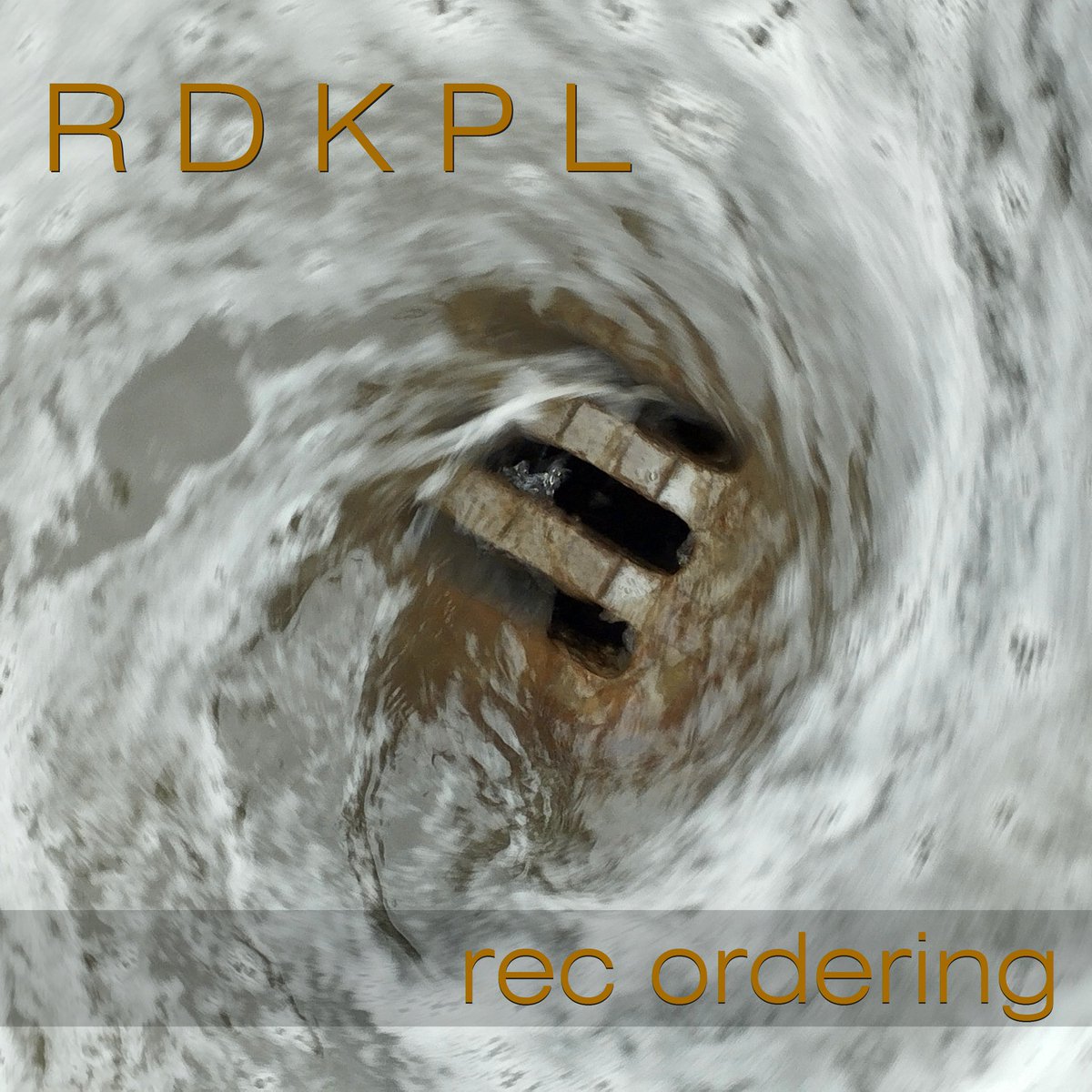 PukehammerRecs's tweet photo. OUT 07/14/2023 VIA PHR!
RDKPL - REC ORDERING
Over thirty minutes of brain-melting psychedelic harsh noise!
Teaser video coming soon.

#noise #harshnoise #HNW #harshnoisewall #experimental #heavyelectronics #powerelectronics #drone #darkambient #noisemusic #industrial https://t.co/Xdpg4NleGL