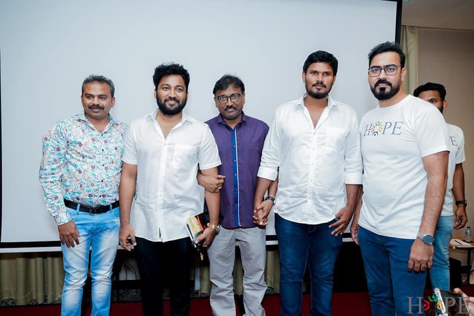 PriyeshSoundra's tweet photo. #Hopeteam https://t.co/eaZ3hB60ip