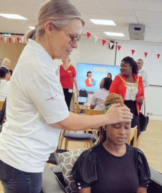FullCircle_Fund's tweet photo. Congratulations #TeamStGeorges @PmpRed @docesr @StGeorgesTrust
Privileged to support this fab celebration with 2 excellent #FullCircleTeam Mel & Teresa from our award winning #connectingreikiwithmedicineproject #CRWM
📸 supporting #SCD #thalassemia #NHS
#WorldSickleCellDay https://t.co/TO2a4QVyOw