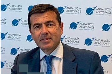 El Mirador de Andalucía (@elmiradorcsr) on Twitter photo En 2022, la industria aeronáutica andaluza facturó 2.356 millones, un 17% más. El sector genera + de 13.000 empleos directos. En <a href="/ElMiradorCSR/">El Mirador de Andalucía</a> Juan Román Gallego, Dir.Gte. de <a href="/AndAerospace/">ANDALUCÍA AEROSPACE Clúster Empresarial</a>⏰20:45 con <a href="/nbarnes68/">natalia barnes</a> <a href="/jasazdm/">Jose Antonio del Saz DM</a> y <a href="/eneltejado/">Manuel Ángel Martín</a>📻n9.cl/tiv2u▶️ En 2022, la industria aeronáutica andaluza facturó 2.356 millones, un 17% más. El sector genera + de 13.000 empleos directos. En <a href="/ElMiradorCSR/">El Mirador de Andalucía</a> Juan Román Gallego, Dir.Gte. de <a href="/AndAerospace/">ANDALUCÍA AEROSPACE Clúster Empresarial</a>⏰20:45 con <a href="/nbarnes68/">natalia barnes</a> <a href="/jasazdm/">Jose Antonio del Saz DM</a> y <a href="/eneltejado/">Manuel Ángel Martín</a>📻n9.cl/tiv2u▶️