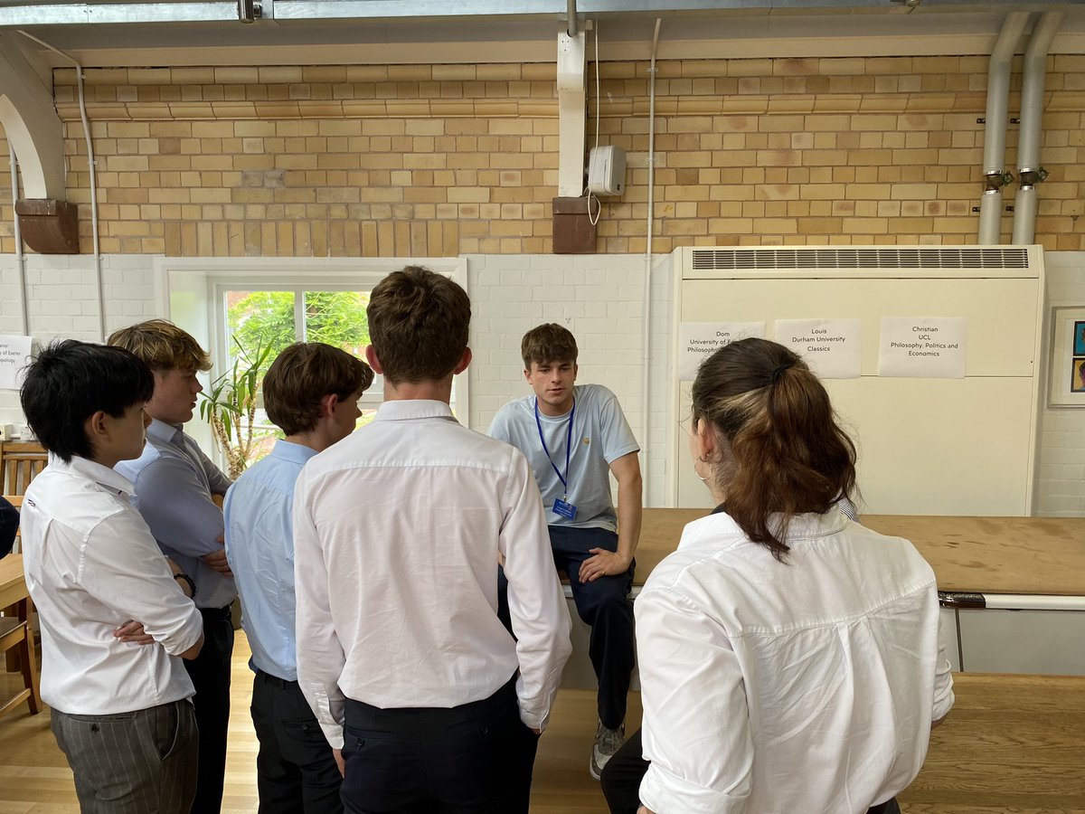 TobyPercival's tweet photo. It was great to welcome back 20 OS to talk to the L6 about their experience at uni as part of their ‘all things university’ afternoon. Lots of useful chats had, alongside Personal Statement workshops and UCAS talks. https://t.co/XFuvRGiDgv