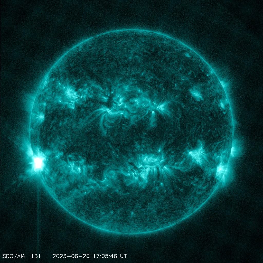 AN X1.1 from incoming Active Region AR13344, quite impressive looking. #spaceweather #Xclass #SolarFlare