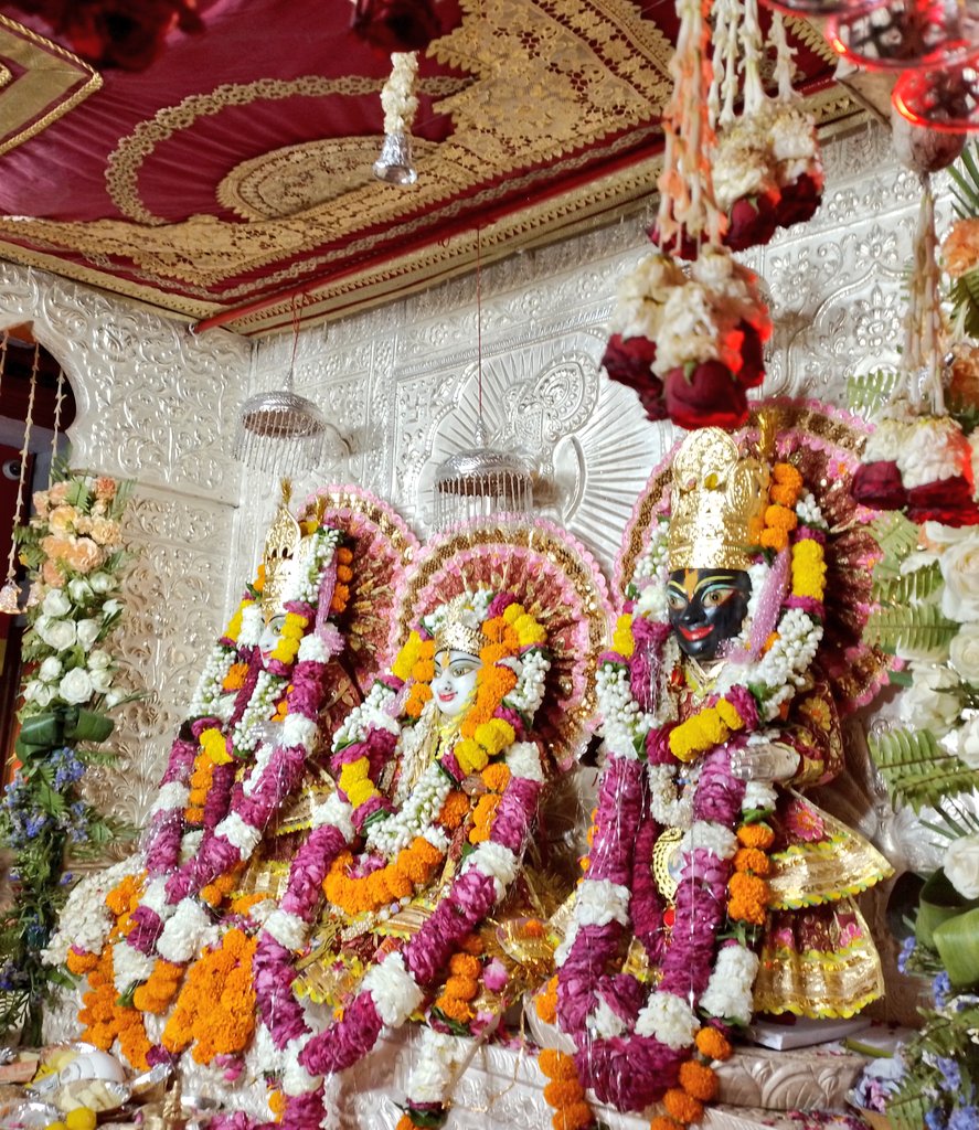 TheKUNAL05's tweet photo. 🕉️ Shri Jagannath Mahaprabhu Rath Yatra in Meerut. 🚩

#JaiJagannath #भगवान_जगन्नाथ https://t.co/waiq5SUqSZ