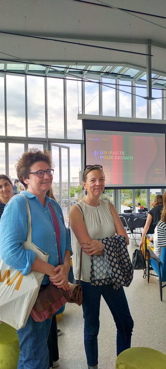 Un-pacte pour demain : une industrie musicale plus durable est-elle possible ?
<a href="/sogoodradio/">So good</a> @LADN_EUa
L'occasion de parler des projets Déclic, décarbonons le Live collectivement !, REC...
Avec <a href="/le_CNM/">Centre national de la musique</a> <a href="/AlexKouchner/">Alexandre Kouchner</a> 
<a href="/WeLoveGreen/">WE LOVE GREEN</a> <a href="/Fakearmusic/">Fakear</a> <a href="/PRLiveMusic/">Société Pernod Ricard France Live Music</a> <a href="/SMA_syndicat/">SMA - Syndicat des Musiques Actuelles</a>