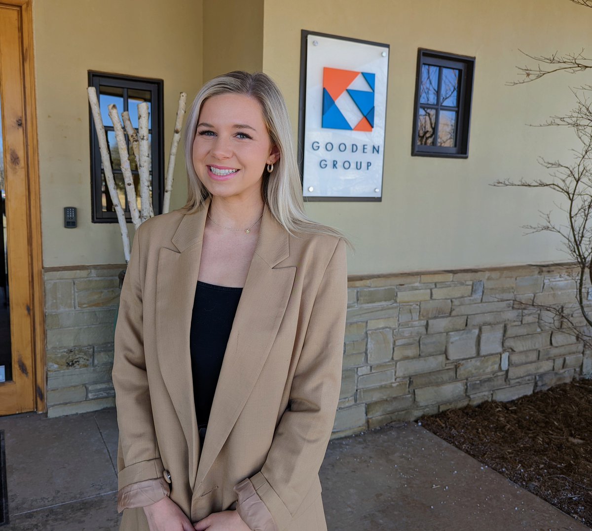 Congratulations to Kate Krodel on her recent promotion to Account Director! Kate will continue to work directly with local and national clients to execute communication strategies. We are proud to have her on #TeamGooden!