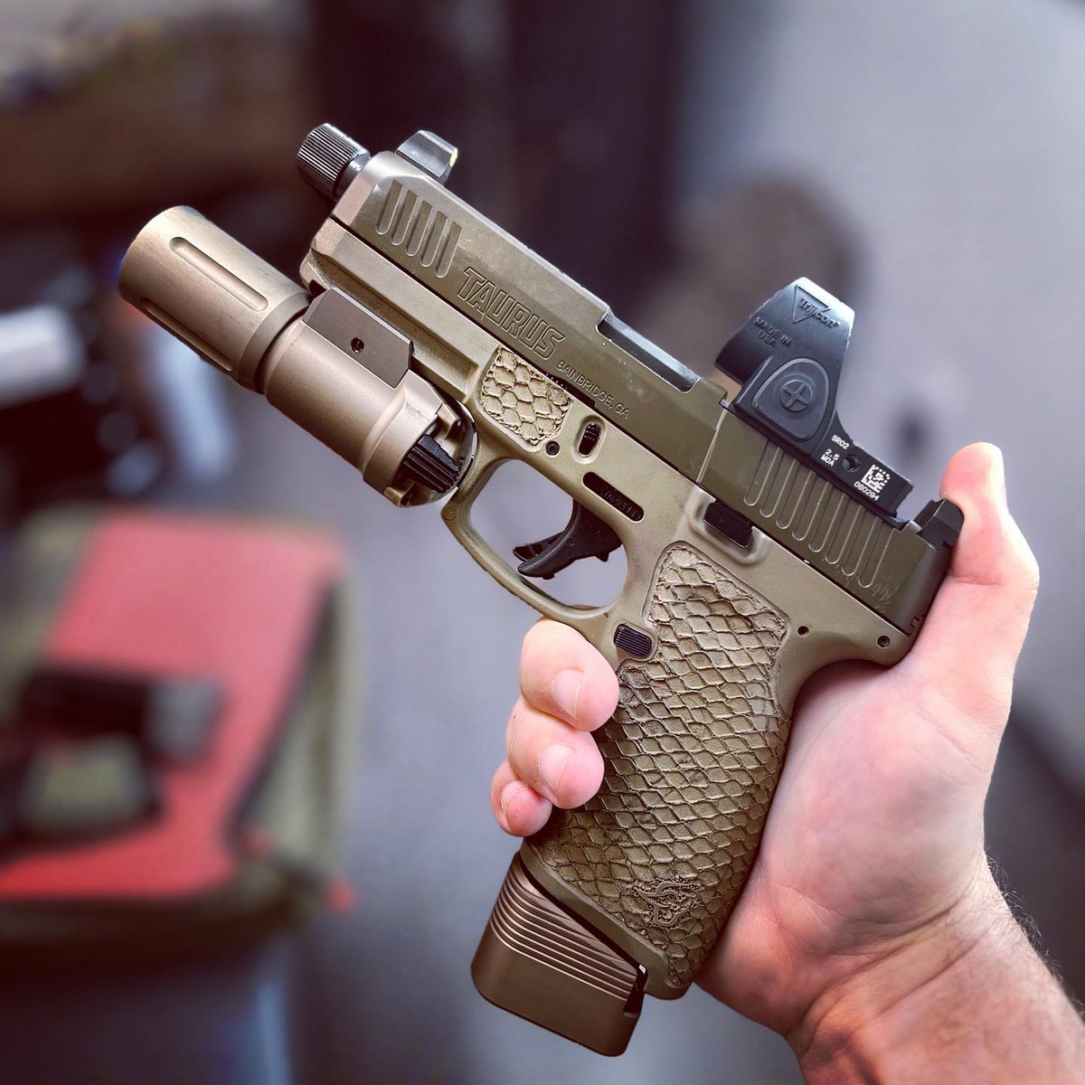 It’s #TacticalTuesday and we’re featuring a G3 Tactical match gun for Area 4 USPSA. 🔥