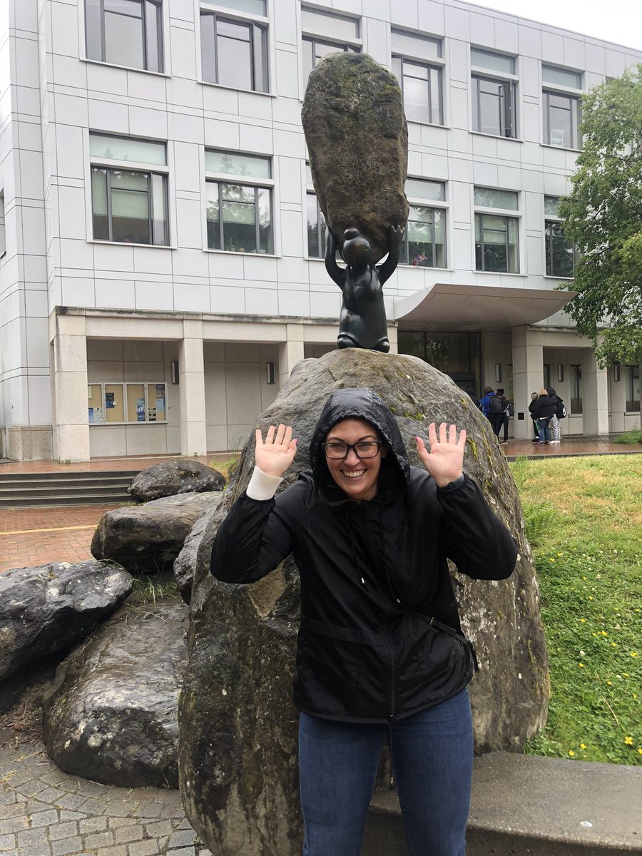 TWolvesJHS's tweet image. Jackson students tour Western Washington University with Ms. Frank, Ms.Stoddard, and Mr. Briggs.  💚🖤