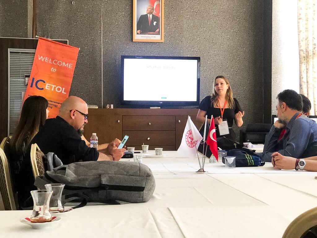 Denizercana's tweet photo. Bugün ICETOL international conference on educational technology and online learning konferansında danışman hocam Doç.Dr. @FiratSarsar ile birlikte “Comparison of educational game design models: A new model proposal” isimli bildiri sunumumuzu gerçekleştirdik. Herkese teşekkürler. https://t.co/4X2z5LX2vF