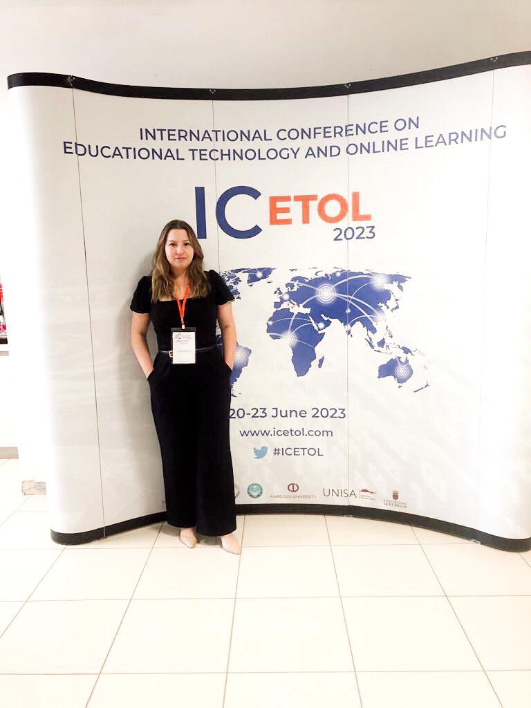 Denizercana's tweet photo. Bugün ICETOL international conference on educational technology and online learning konferansında danışman hocam Doç.Dr. @FiratSarsar ile birlikte “Comparison of educational game design models: A new model proposal” isimli bildiri sunumumuzu gerçekleştirdik. Herkese teşekkürler. https://t.co/4X2z5LX2vF