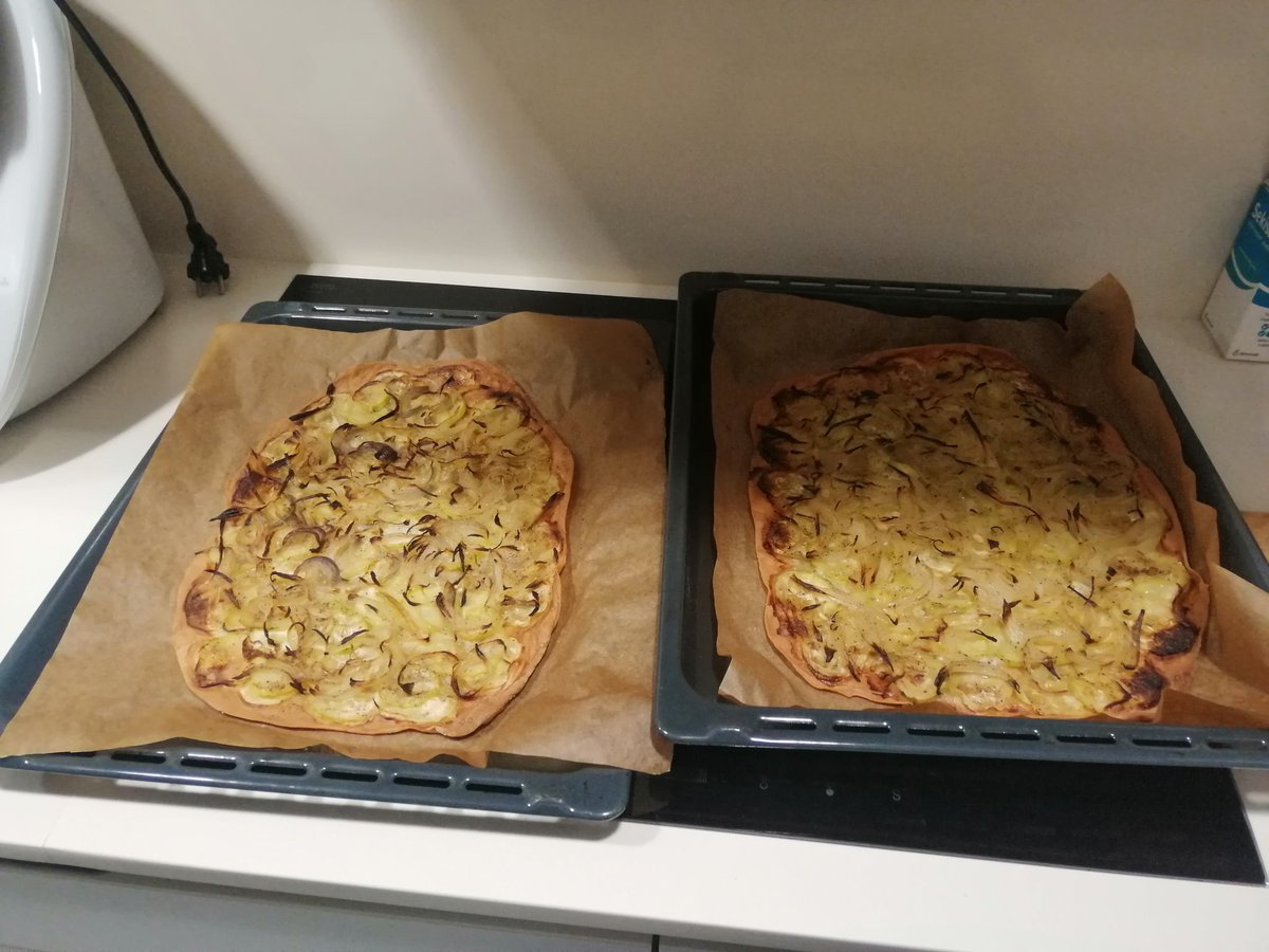 jmsansblasco's tweet image. Estem de preparatius... S'apropa la revetlla de Sant Joan, aquest any a les #fallesdisil2023 @fallesdisil i el que no pot faltar són: les #coquescarbassoiceba el #gotimbru del @CASTELLDELREMEI i el #berthalounge de @cavabertha
😘😜