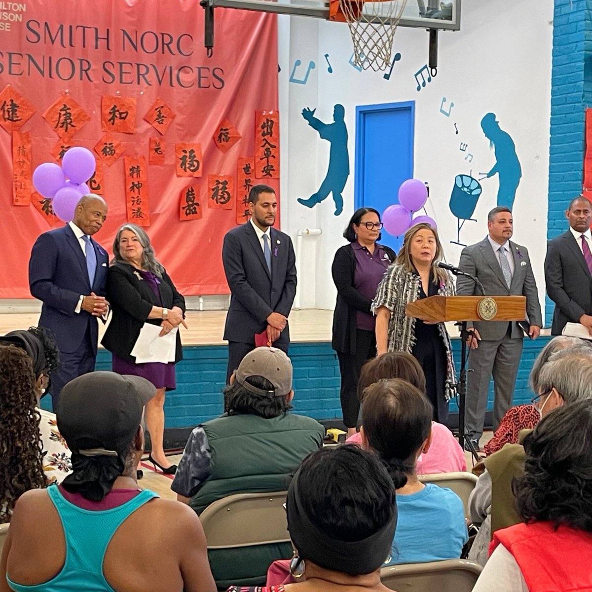 On 6/15, HMH was honored to host a press conference with @NYCAging, @NYCMayor & @NYPDPC. Elder Abuse is a hidden tragedy, and the signs are not always easily recognizable. We're grateful to our city government for prioritizing elder safety. Learn more at aging.ny.gov/programs/elder….