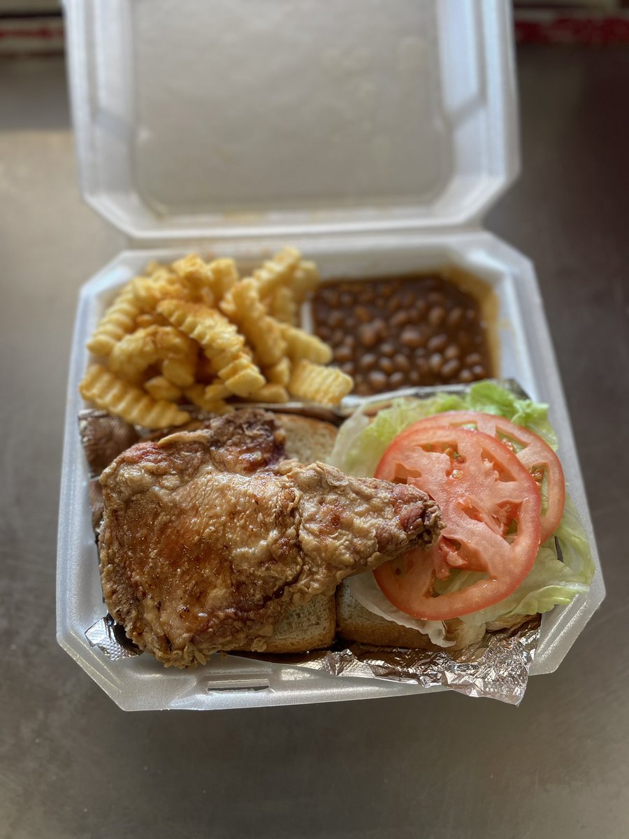KCLittleKitchen's tweet photo. Got a taste for a good pork chop? How about that pork chop grilled, fried, or smothered? KC’s Little Kitchen got that covered too! https://t.co/DcI4kWtJFW