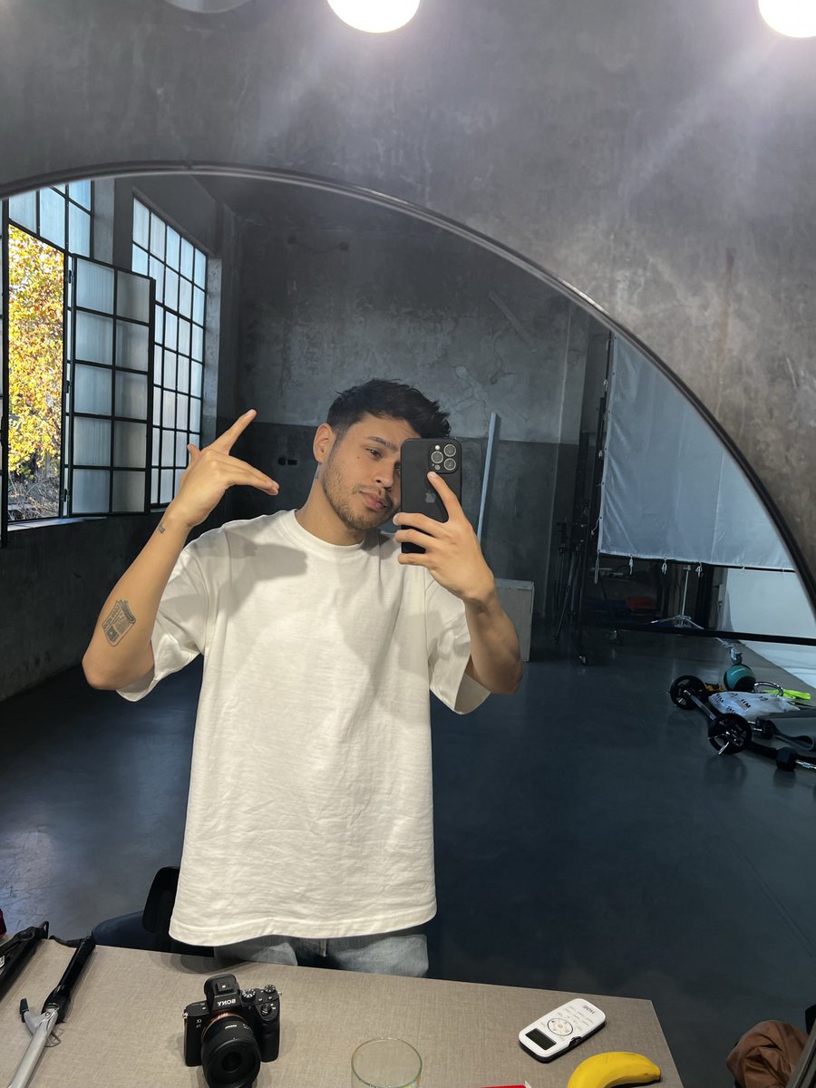 dani4dros's tweet image. feliz cumple para mi 🤟🏽