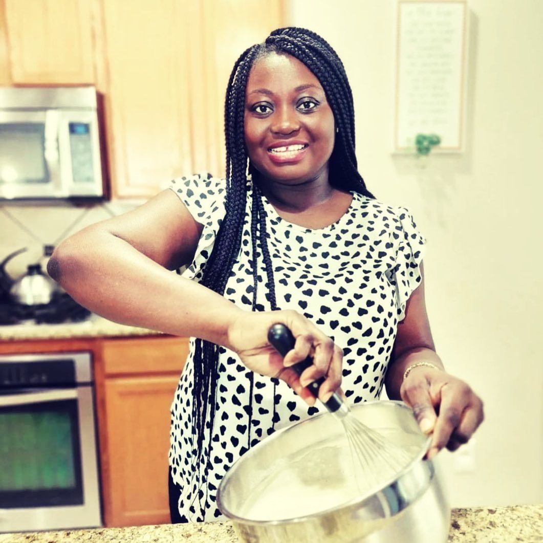 UndiscoveredGh1's tweet photo. ✨ Discover the magic of Mercy Dadson's creations! From personalized cakes to delightful cupcakes, each masterpiece is crafted with love and meticulous attention to detail, creating unforgettable moments. Want to join our tight-knit family and celebrate life's milestones with us? https://t.co/0ToMlGRG2f