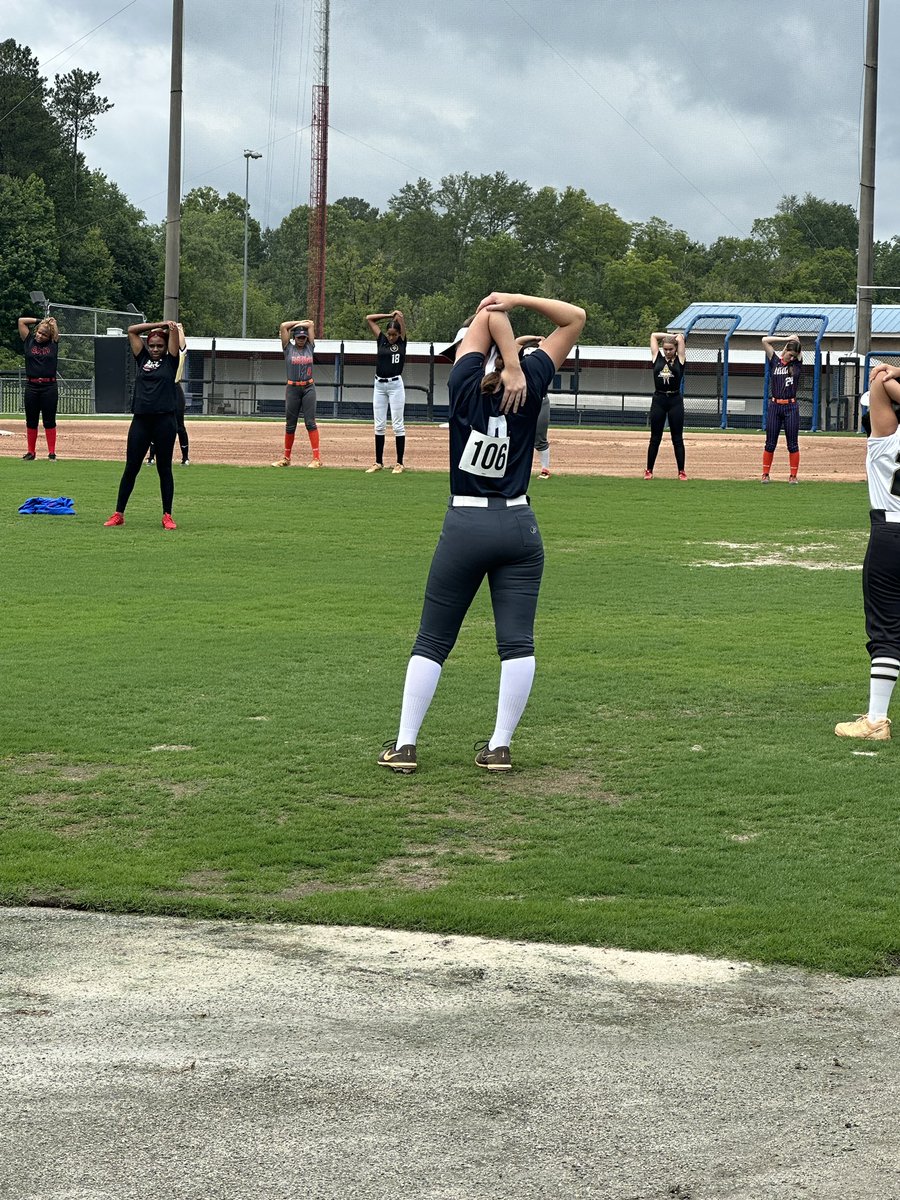 Awesome time at camp yesterday. <a href="/GSU_Softball/">GSU Softball</a> <a href="/KSUOwlsSB/">Kennesaw State Softball</a>  <a href="/LaGrangeCollSB/">LaGrangeCollegeSoftball</a>. Always good to see <a href="/CoachHampton_/">Crystal Hampton</a> ! <a href="/RR_Softball/">River Ridge Softball</a> <a href="/Dukes_Beal/">Lady Dukes Nat’l Savage</a> <a href="/LadyDukesSE/">Lady Dukes SE Softball Club</a> <a href="/Jsav2424/">Janice Savage</a>