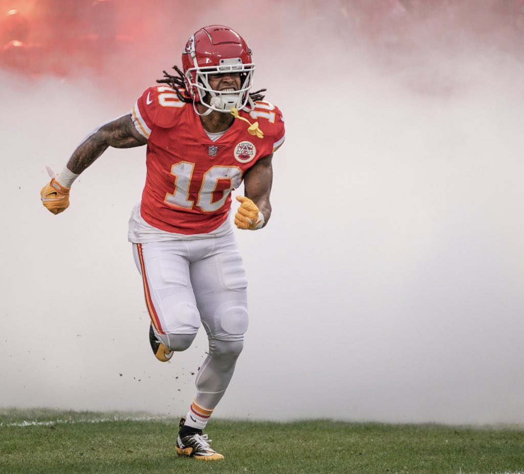 HammerWalker's tweet photo. @PFF_Fantasy How has this man not been mentioned🔥 https://t.co/tKhGvhwi9D