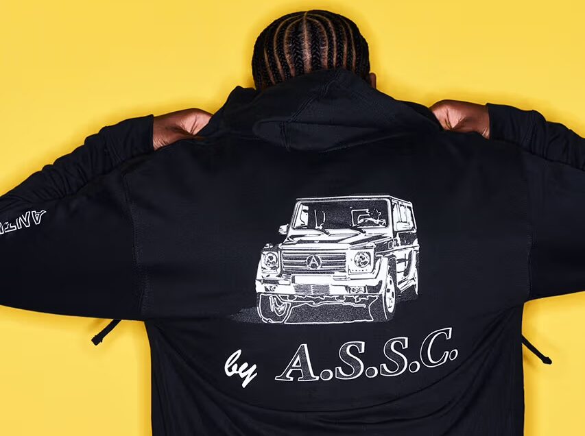 stupidDOPE's tweet photo. Anti Social Social Club is back in action, following its cherry blossom season celebration and addressing shipping issues with a DoorDash collaboration. The renowned streetwear label is now ready to… 

The post… #FashionStyle #Latest #AW23collection  https://t.co/Vq4G7aTeXr https://t.co/o82ScCz3ny
