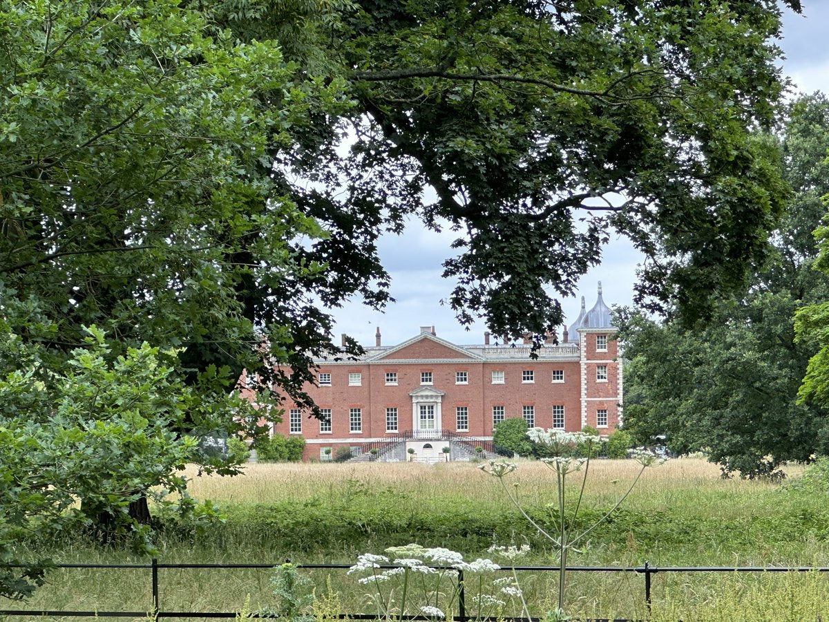 Always a treat to be at the stunning Osterley Park @OsterleyNT