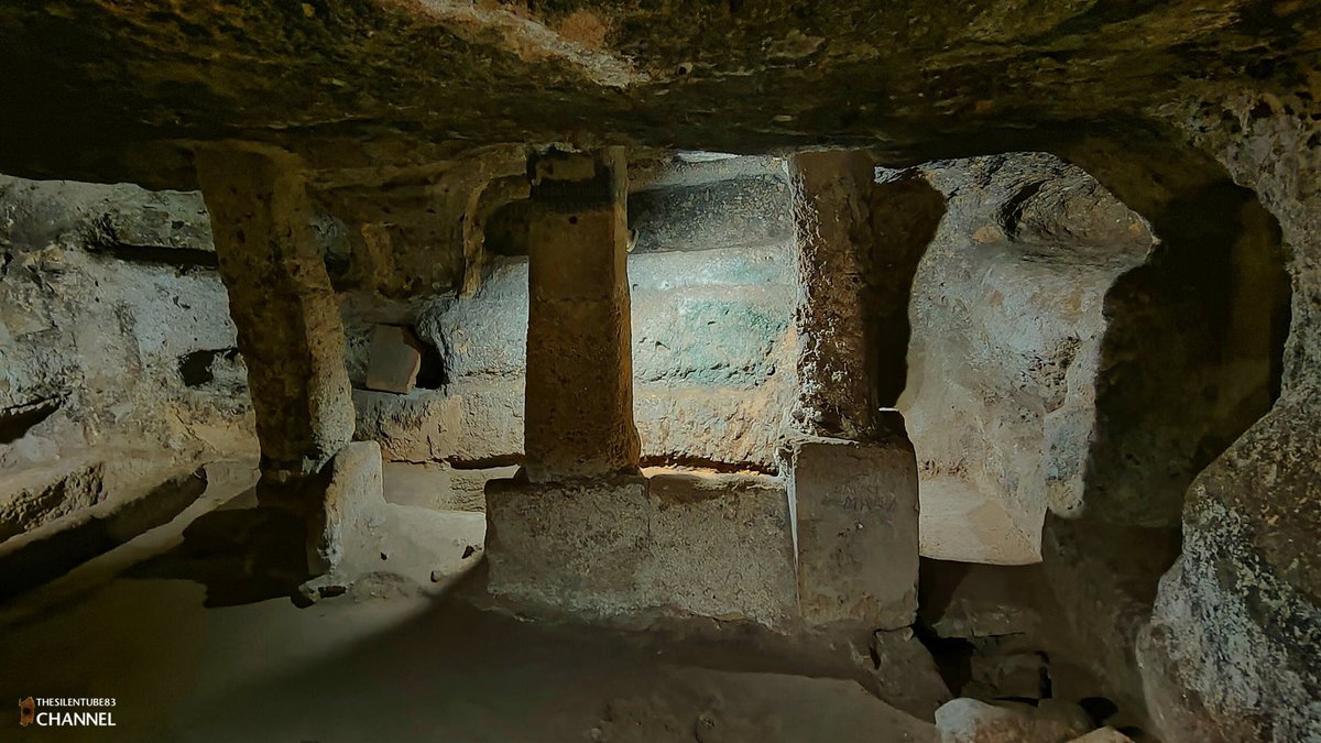 🔦🪦 Catacombe di Sant'Antioco Martire a Sant'Antioco 🌅!
...
🎞 Esplorale nel video!➜ youtu.be/GfcxlsXG5g8
...
#sardegna #thesilentube83 #isoladisantantioco #visitsantatioco #santantioco