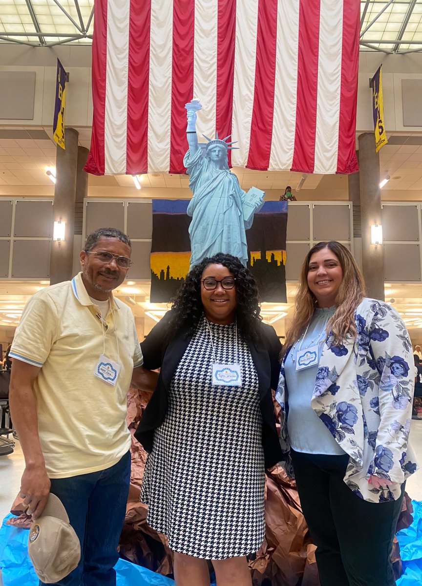 ReidRossCougars's tweet photo. Our @ReidRossCougars Administrative Team is excited to attend the 2023 CCS Summer Leadership Conference this week! @CumberlandCoSch #CumberlandStrong @MsTMJohnson @ChristinEtchis2 https://t.co/yWEtzQ9Gs6