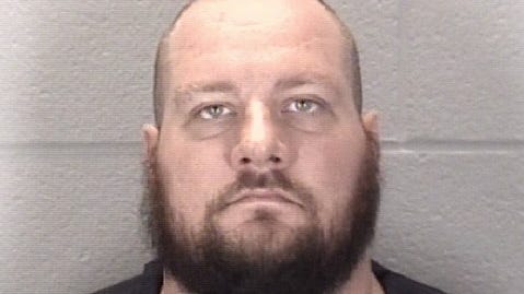 misspickles89's tweet photo. Child molester https://t.co/D2GOl0qnic