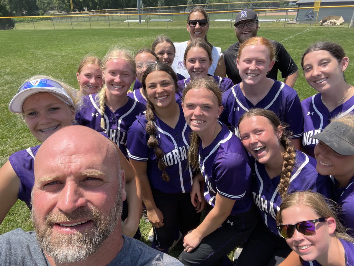 Loved hanging out and watching our JV2 crew this morning. 🧹🧹 Waukee 4-3 and 4-3. Great job players and coaches. #GoodToGreat
