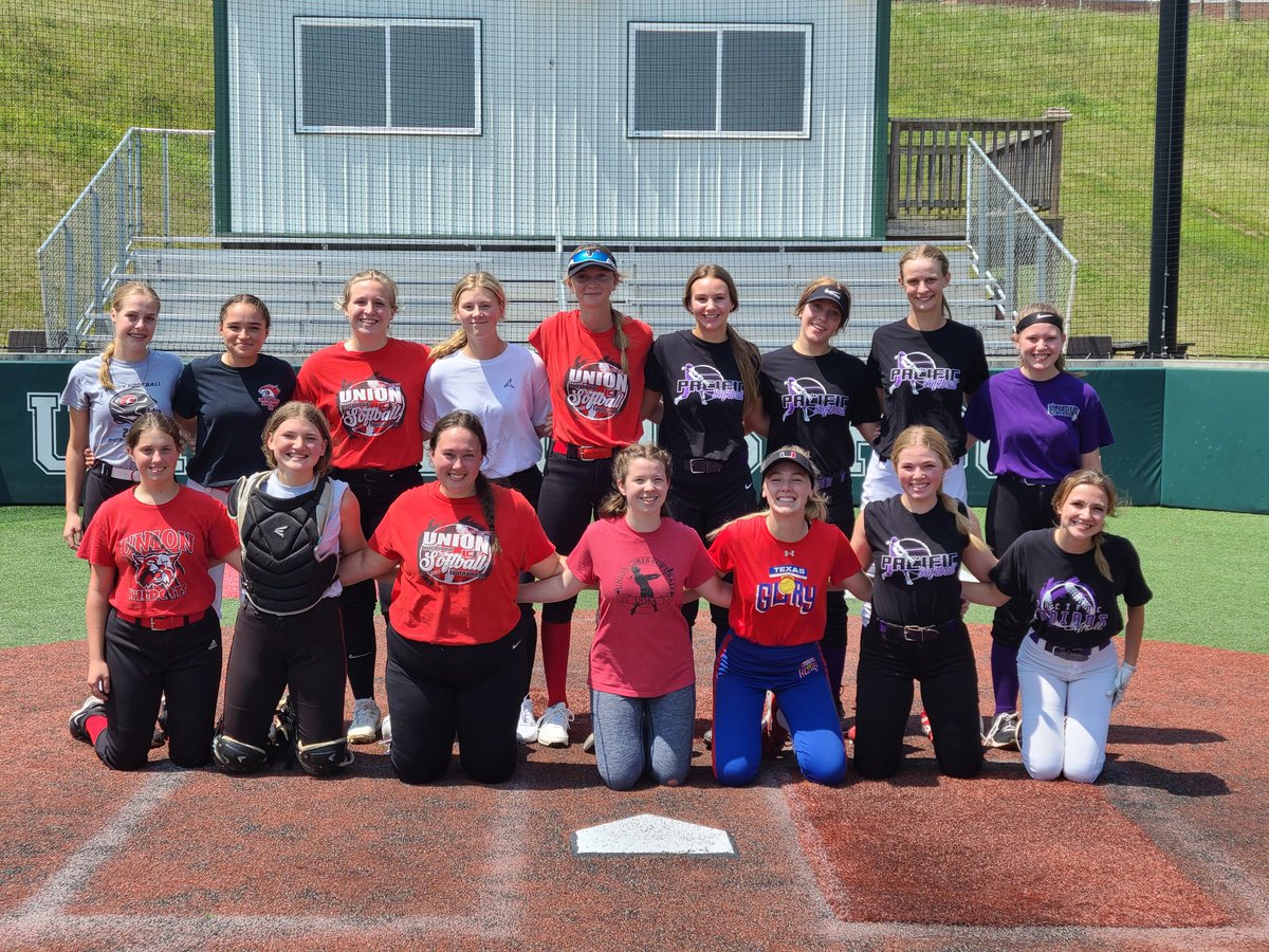 Traci Dewert tweet media