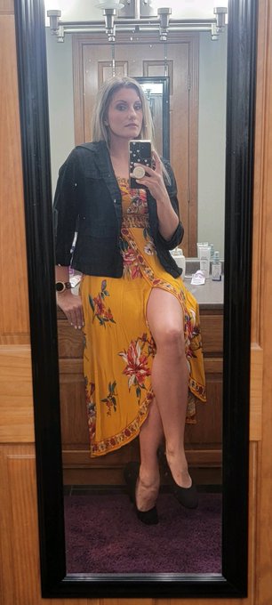 Sexy mama 😘 https://t.co/urkTc3ROGG<a href="/tag/swamphottie"class="tags"><span>#swamphottie</span></a>